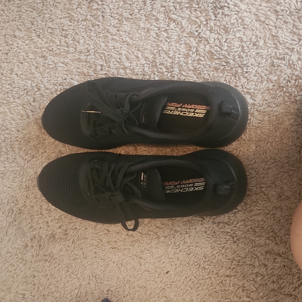 Sketchers nonslip shoes